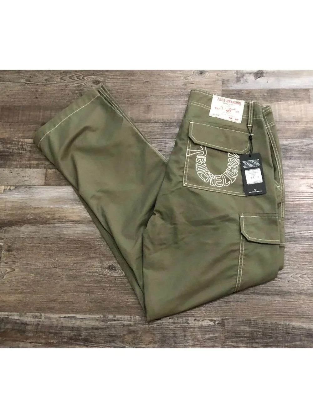 True Religion Mens Size 34x32 Green Stitch Cargo Jeans New with $169 Tags